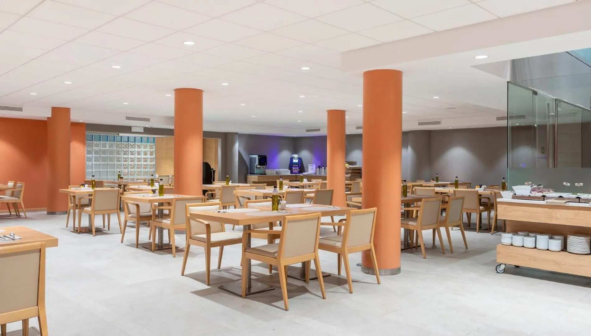 Acta Sant Just Hotel Sant Just Desvern