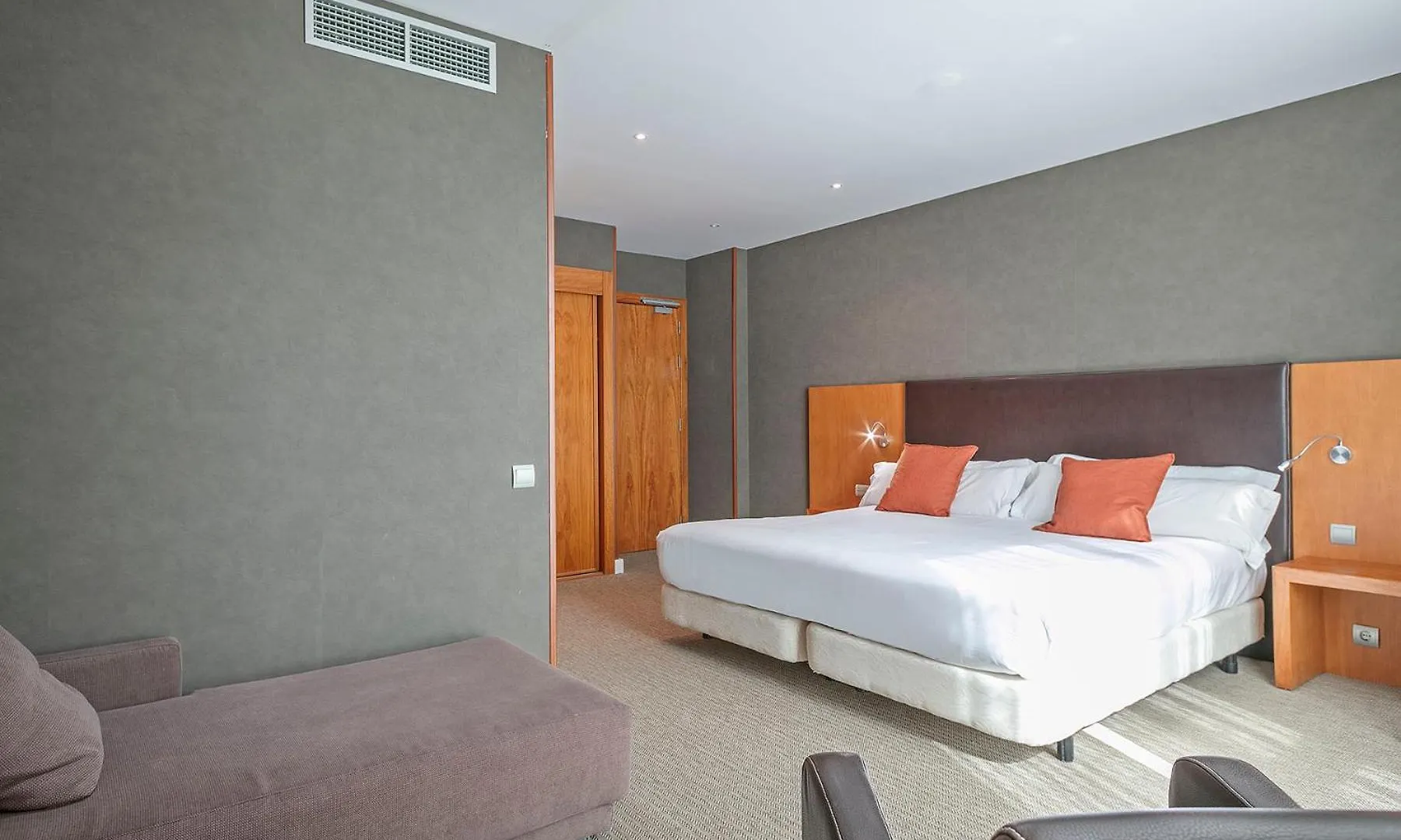 ****  Acta Sant Just Hotel Sant Just Desvern Spanje